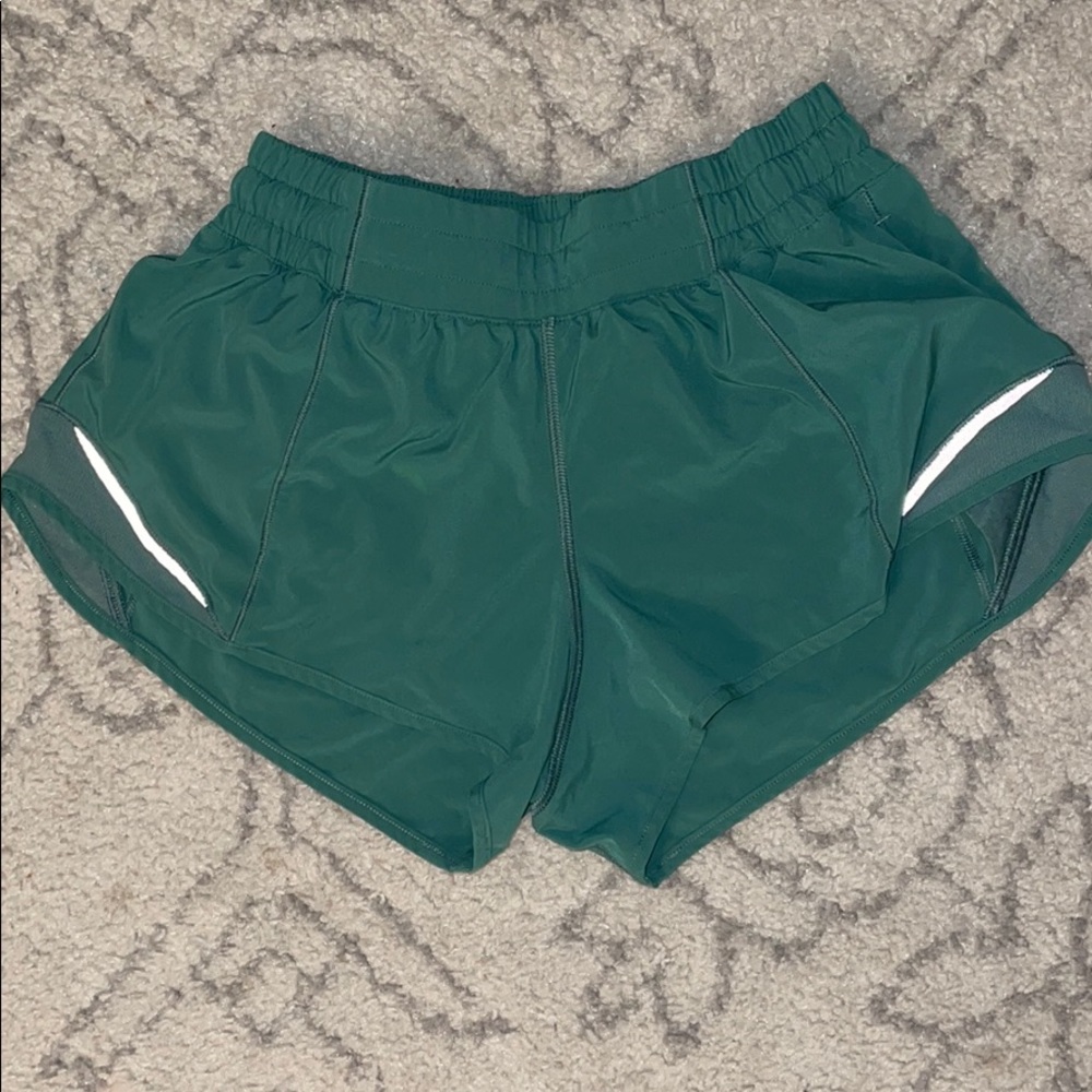 lululemon hotty hot shorts